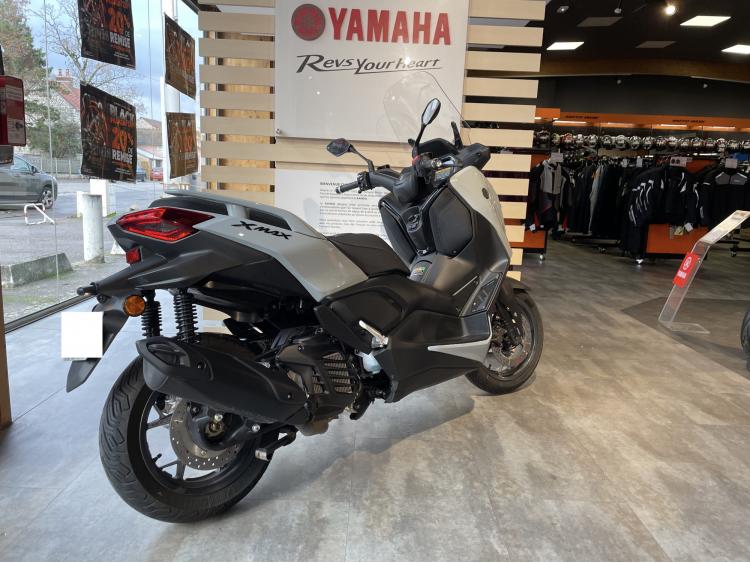 YAMAHA XMAX 125 TECH MAX