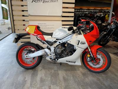 YAMAHA XSR 900 GP